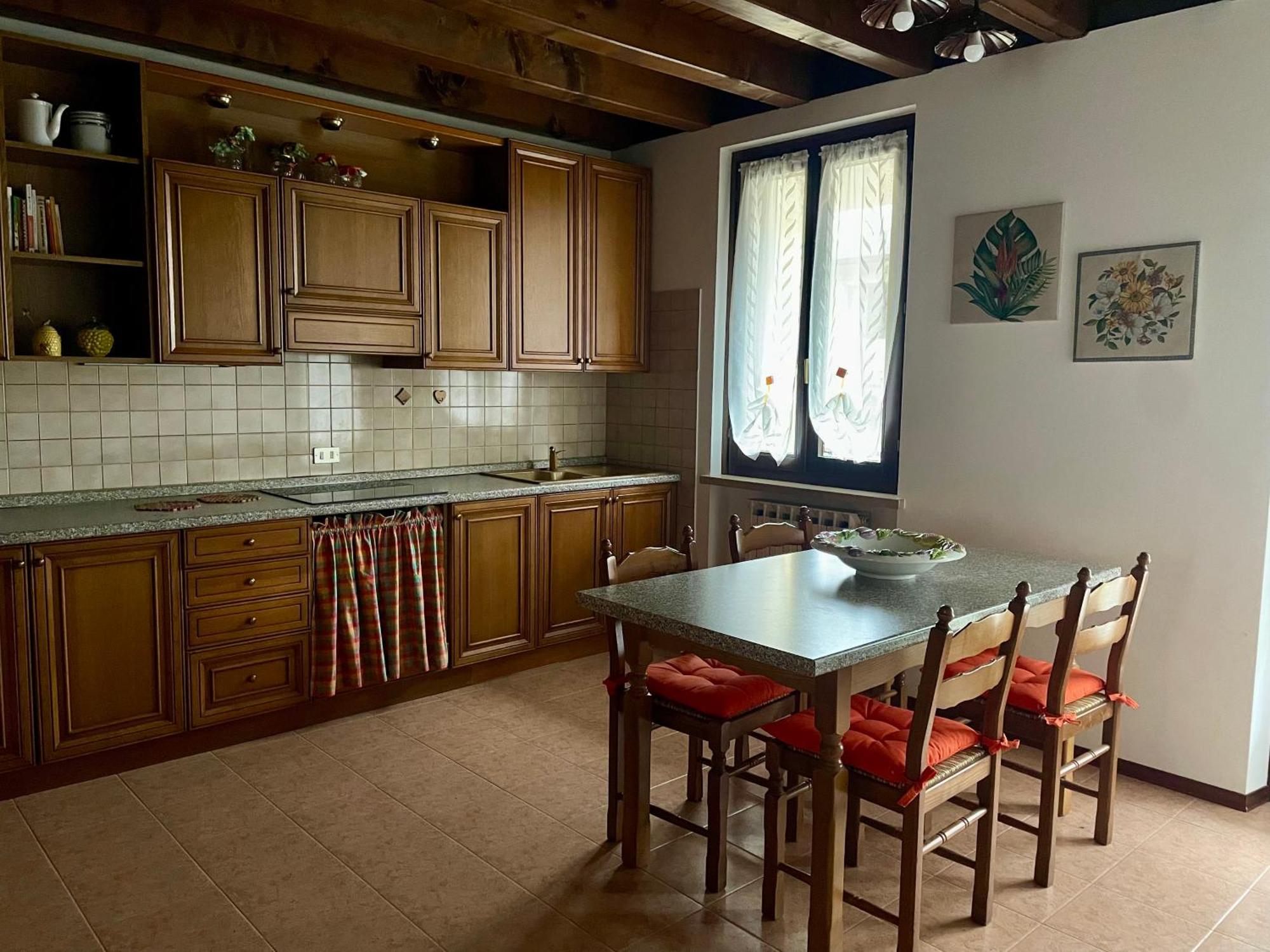 モンツァンバーノ Casa Giuliaヴィラ エクステリア 写真